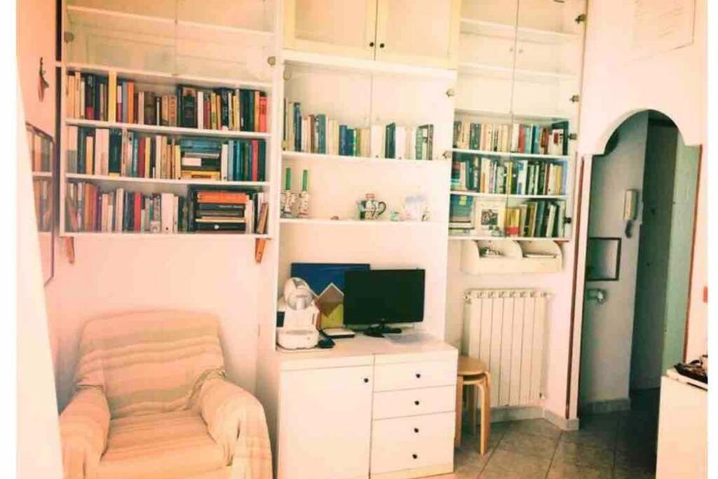 Cosy Studio Flat On The Seaside Lejlighed Lido di Ostia Eksteriør billede